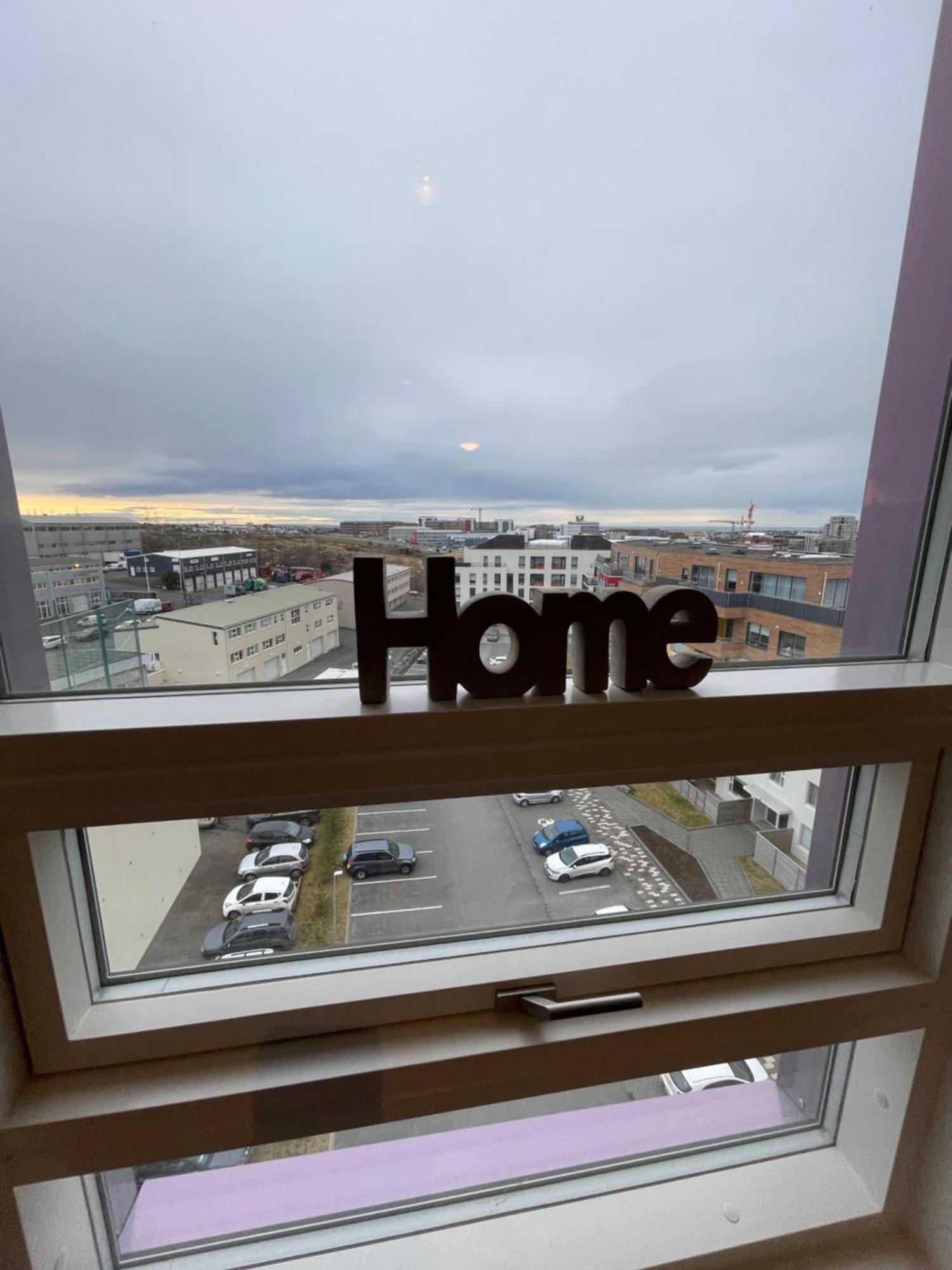 Modern And Spacious 3 Bedroom In Kopavogur Apartamento